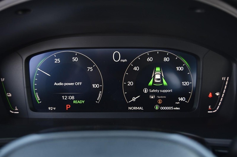 Honda Civic Sedan Hybrid Vehicle Full-screen Gallery Image 12