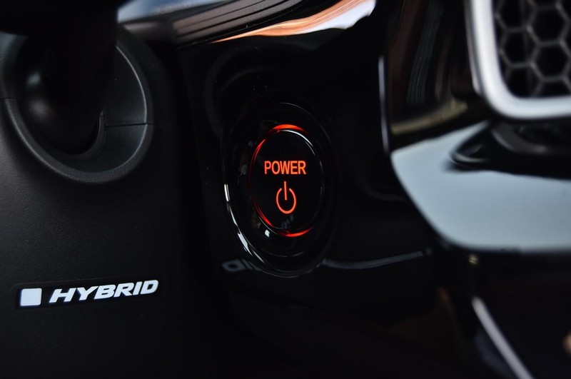 Honda Civic Sedan Hybrid Vehicle Full-screen Gallery Image 21