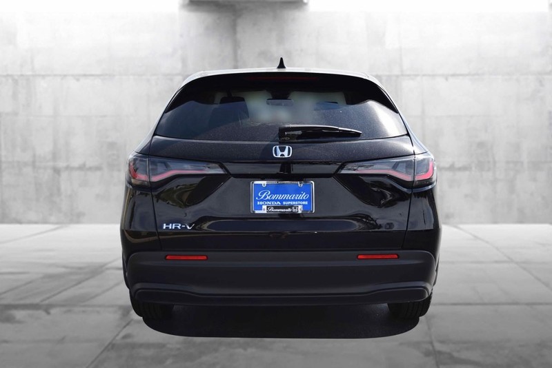 Honda HR-V Vehicle Image 06