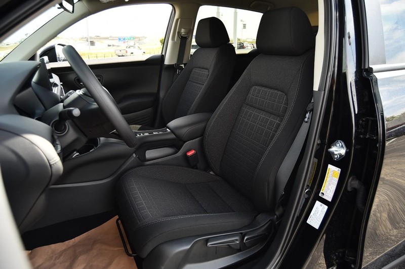 Honda HR-V Vehicle Image 21