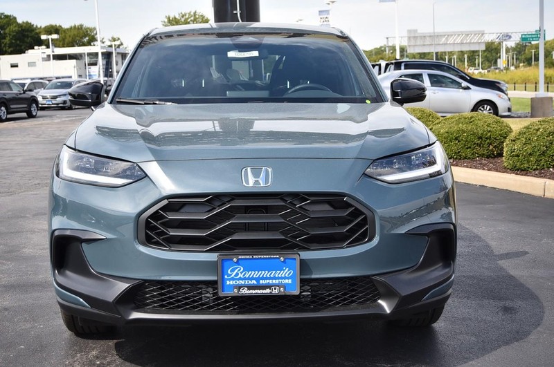 Honda HR-V Vehicle Image 04