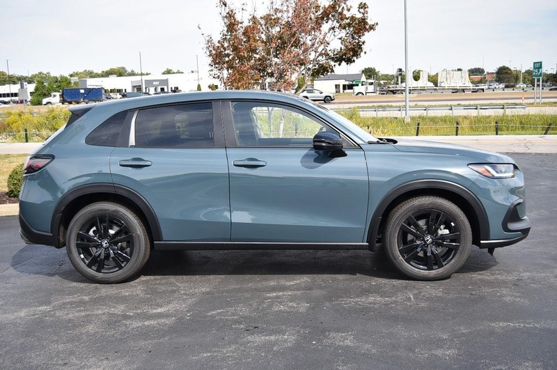 Honda HR-V Vehicle Image 05