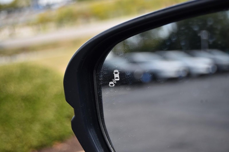 Honda HR-V Vehicle Image 09