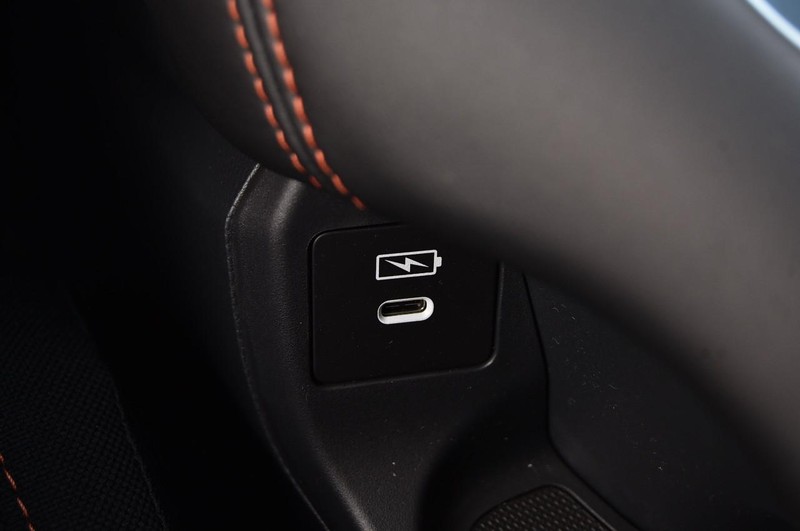 Honda HR-V Vehicle Image 19