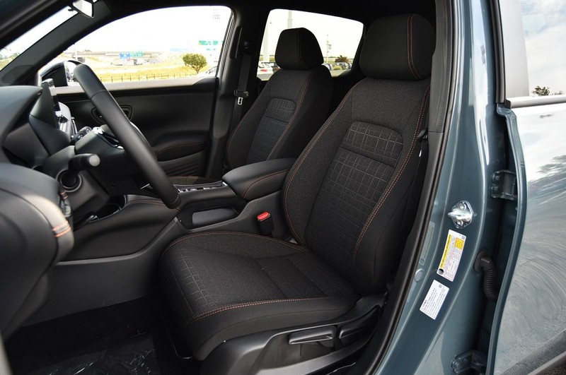 Honda HR-V Vehicle Image 22