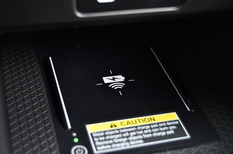 Honda Accord Hybrid Vehicle Full-screen Gallery Image 17