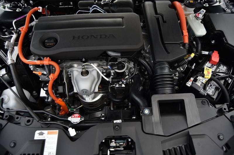 Honda Accord Hybrid Vehicle Full-screen Gallery Image 28