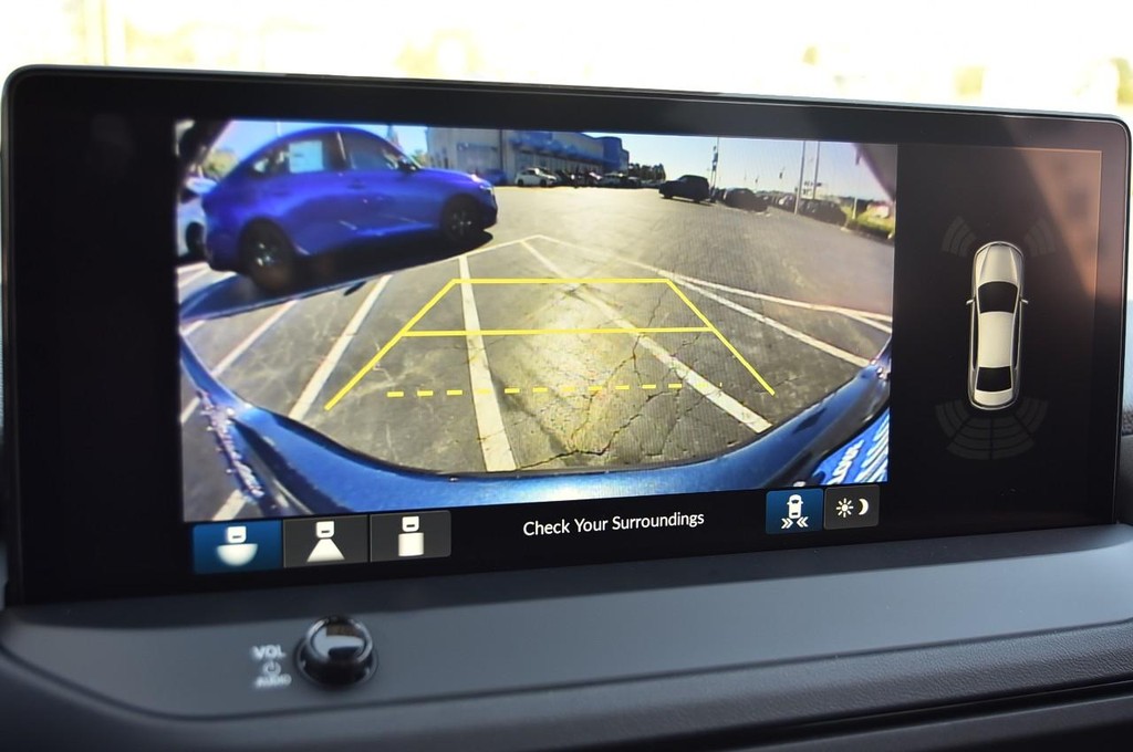 Honda Accord Hybrid Vehicle Image 12