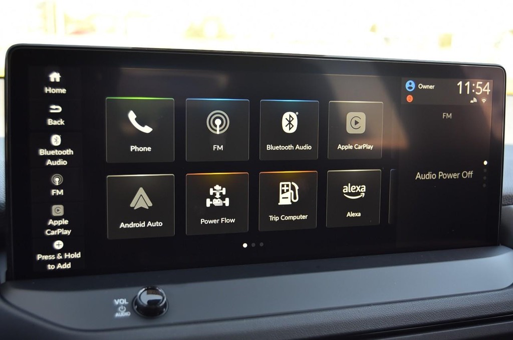 Honda Accord Hybrid Vehicle Image 15