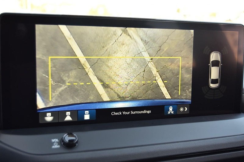 Honda Accord Hybrid Vehicle Full-screen Gallery Image 14