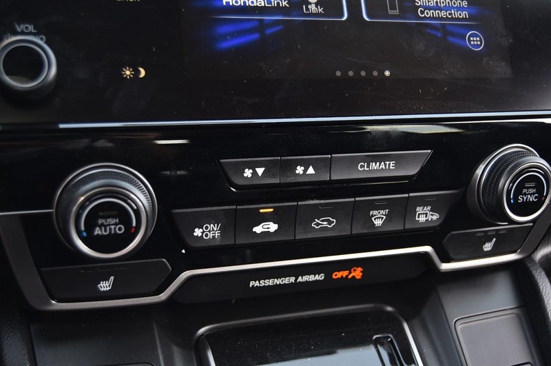 Honda CR-V Vehicle Image 17