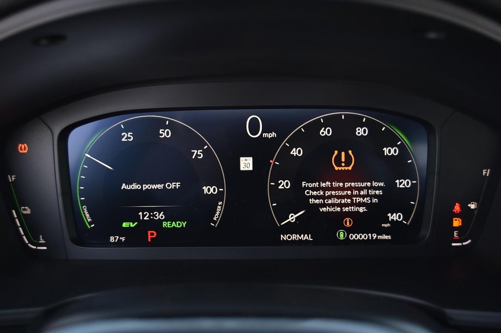 Honda Civic Sedan Hybrid Vehicle Image 12