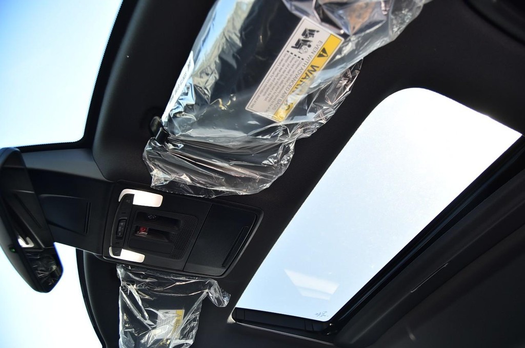 Honda Civic Sedan Hybrid Vehicle Image 25