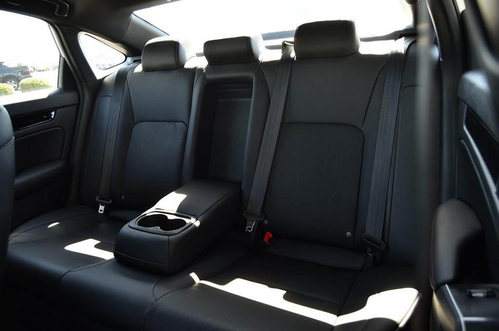 Honda Civic Sedan Hybrid Vehicle Image 26