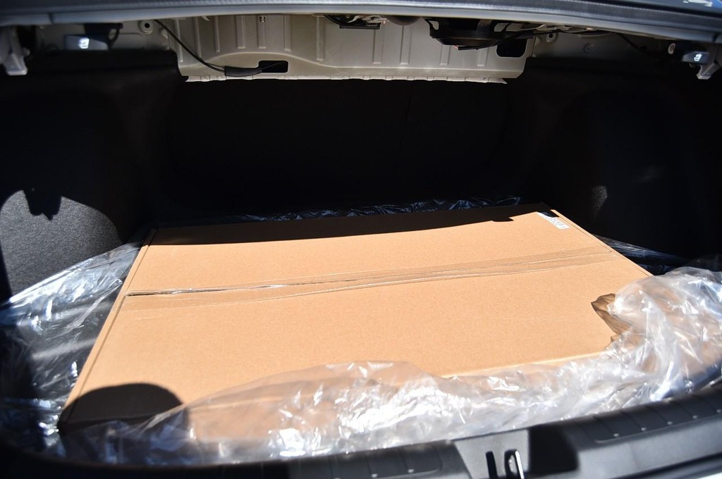 Honda Civic Sedan Hybrid Vehicle Image 27