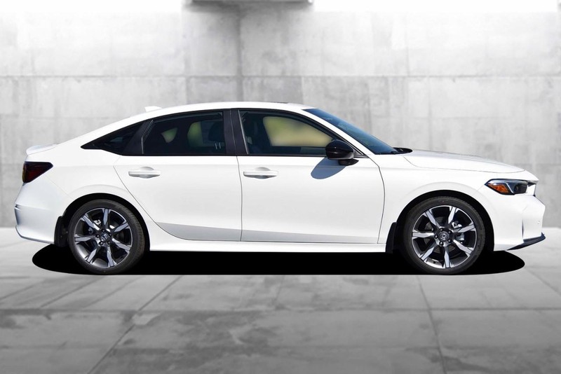 Honda Civic Sedan Hybrid Vehicle Full-screen Gallery Image 5