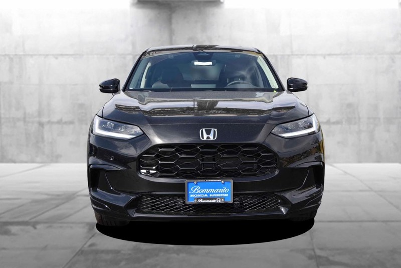 Honda HR-V Vehicle Full-screen Gallery Image 4
