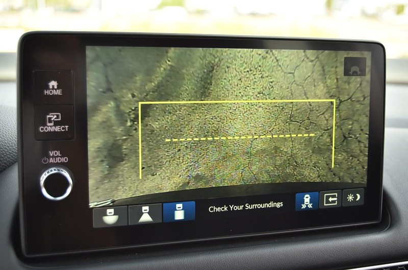 Honda HR-V Vehicle Full-screen Gallery Image 14