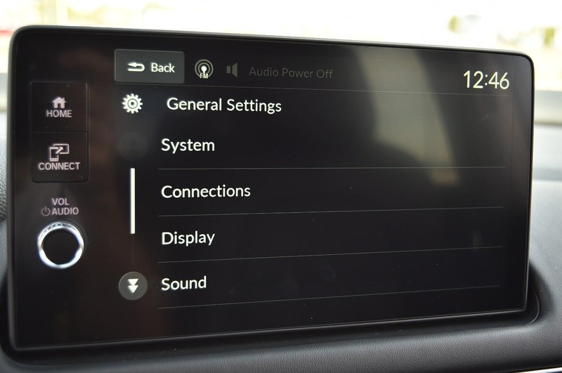 Honda HR-V Vehicle Full-screen Gallery Image 15