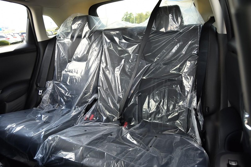 Honda HR-V Vehicle Full-screen Gallery Image 25