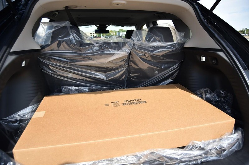 Honda HR-V Vehicle Full-screen Gallery Image 26