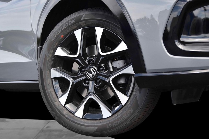 Honda HR-V Vehicle Full-screen Gallery Image 3