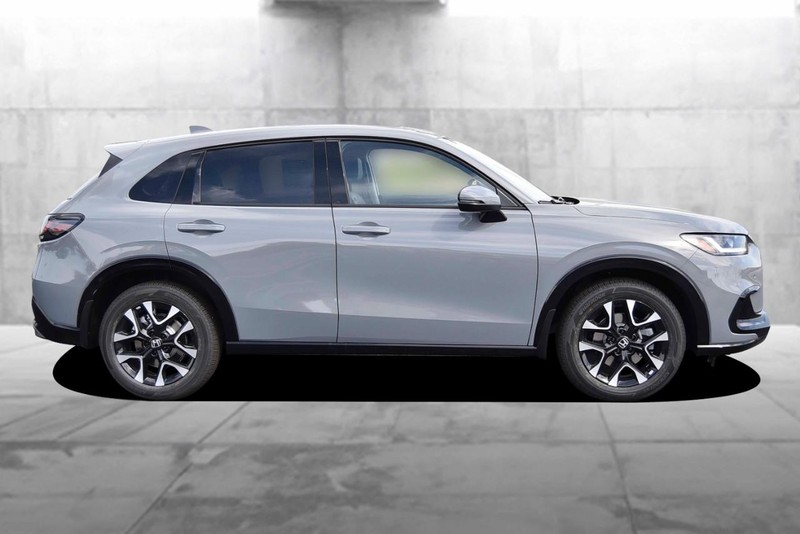 Honda HR-V Vehicle Full-screen Gallery Image 5