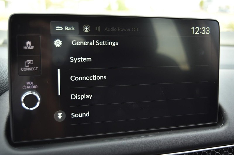 Honda HR-V Vehicle Full-screen Gallery Image 15