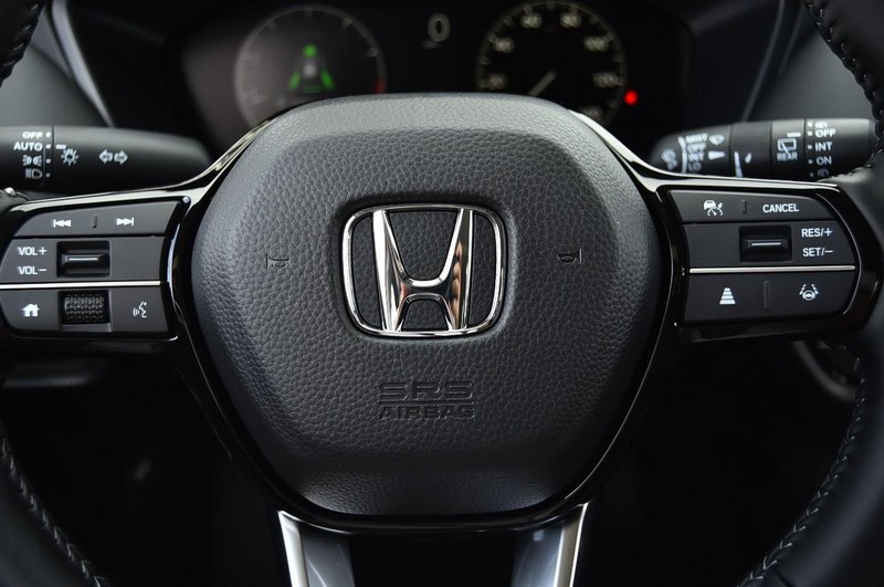 Honda HR-V Vehicle Full-screen Gallery Image 21