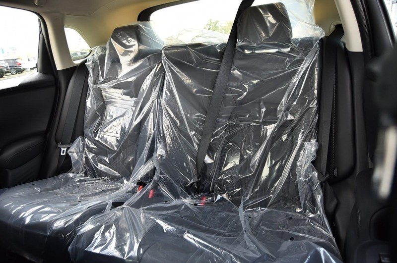 Honda HR-V Vehicle Full-screen Gallery Image 25