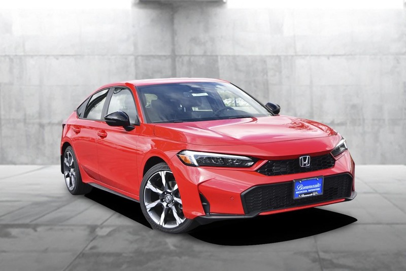 Honda Civic Hatchback Hybrid Vehicle Image 02