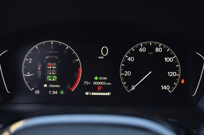 Honda Pilot Vehicle Full-screen Gallery Image 12