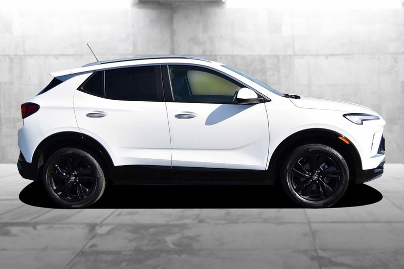 Buick Encore GX Vehicle Image 05
