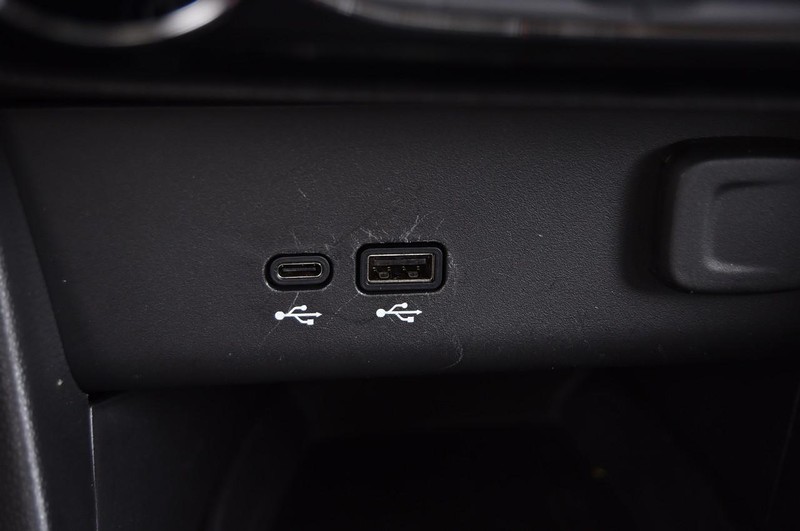 Buick Encore GX Vehicle Image 15