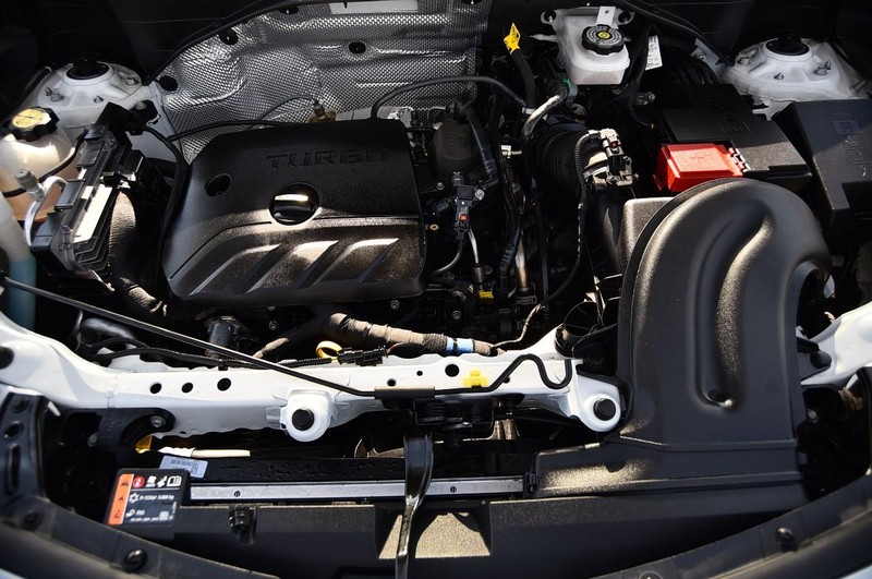 Buick Encore GX Vehicle Image 24