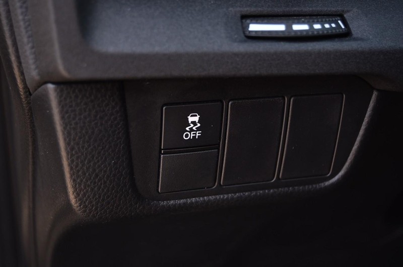 Honda CR-V Vehicle Full-screen Gallery Image 10