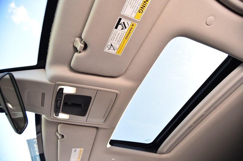 Honda CR-V Vehicle Full-screen Gallery Image 23