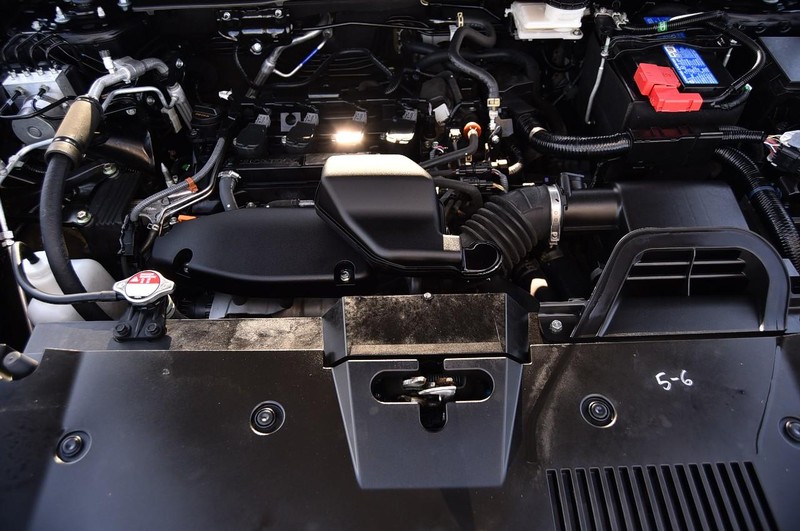 Honda CR-V Vehicle Full-screen Gallery Image 28