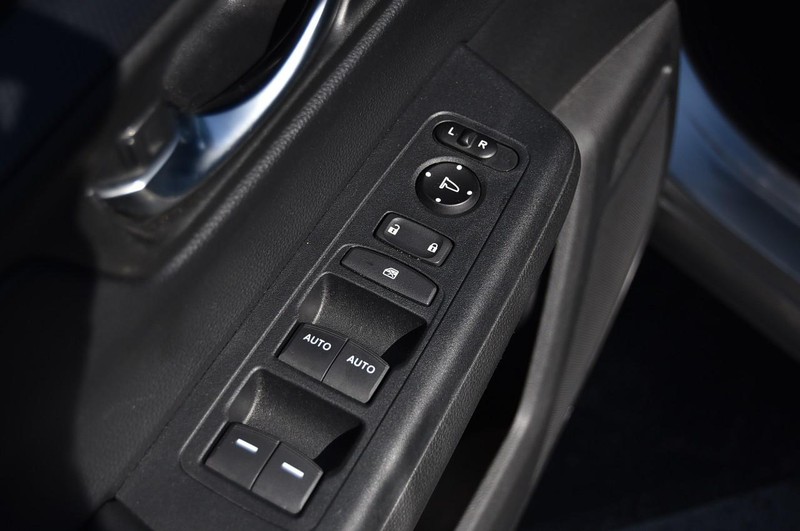 Honda CR-V Vehicle Image 08