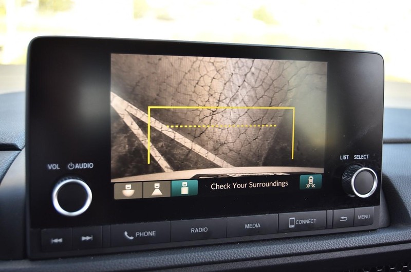 Honda CR-V Vehicle Image 14