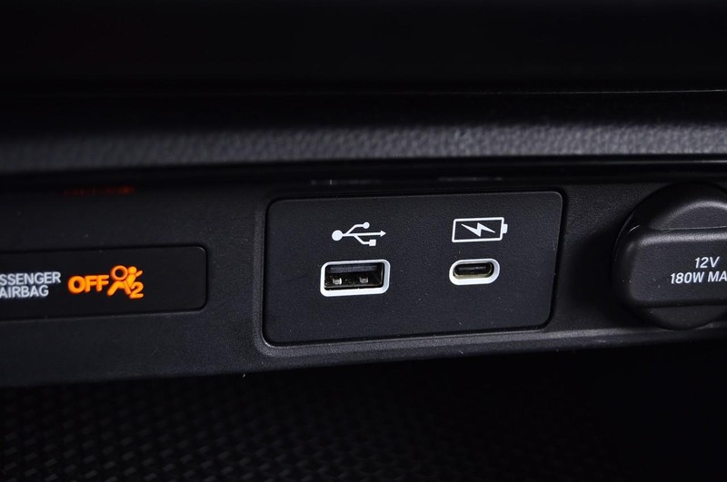 Honda CR-V Vehicle Image 17