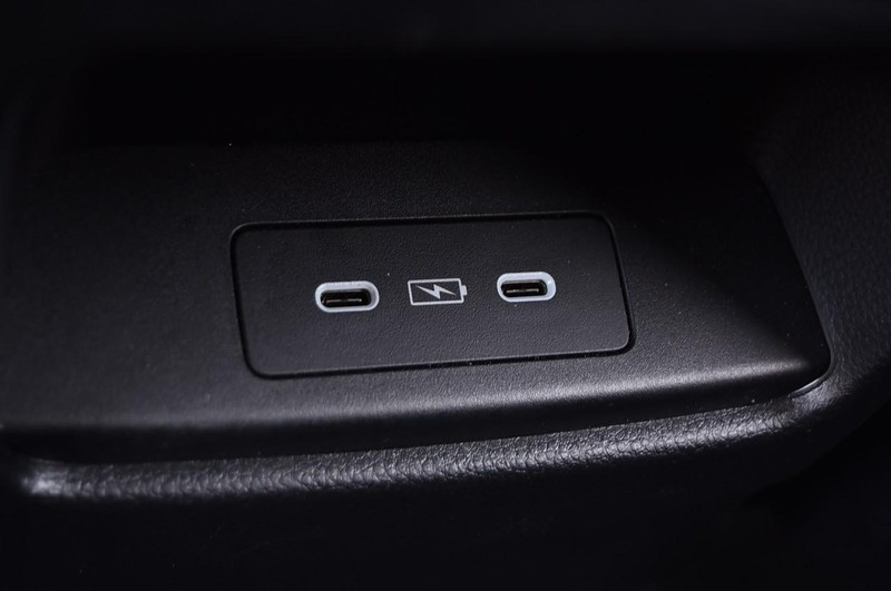 Honda CR-V Vehicle Image 26