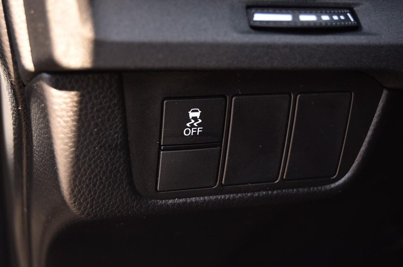 Honda CR-V Vehicle Full-screen Gallery Image 10