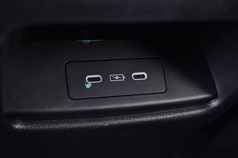 Honda CR-V Vehicle Full-screen Gallery Image 26