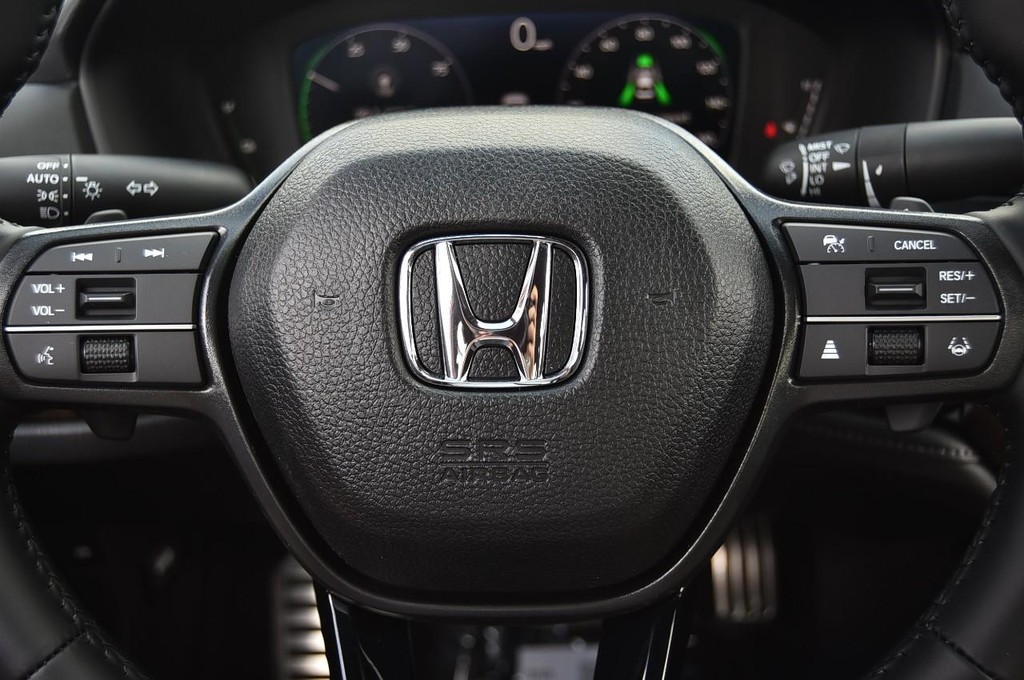 Honda Accord Hybrid Vehicle Image 20