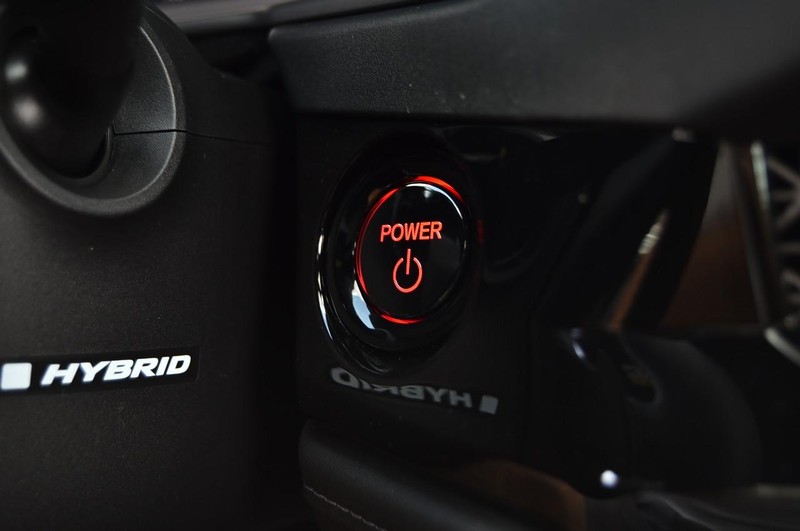 Honda Accord Hybrid Vehicle Full-screen Gallery Image 19