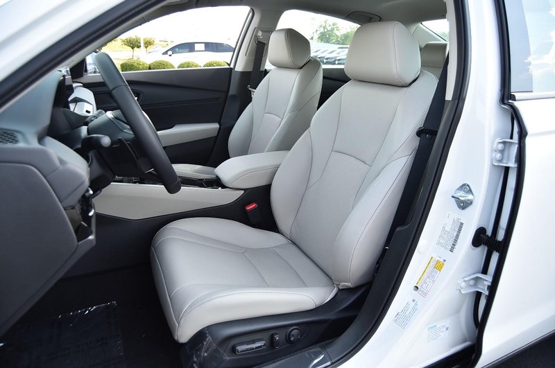 Honda Accord Hybrid Vehicle Full-screen Gallery Image 22