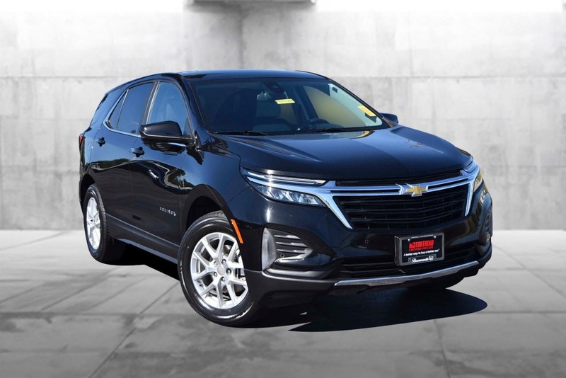Chevrolet Equinox Vehicle Full-screen Gallery Image 2
