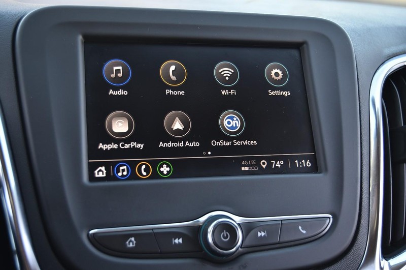 Chevrolet Equinox Vehicle Full-screen Gallery Image 14