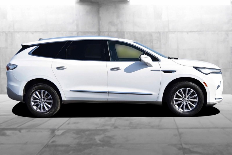 Buick Enclave Vehicle Full-screen Gallery Image 5